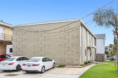 apt-4-6622 Fleur De Lis Dr, New Orleans, LA, 70124-1482 | Card Image