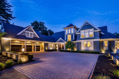 19 Arrow Head Drive, Bedford, NH, 03110 | Card Image