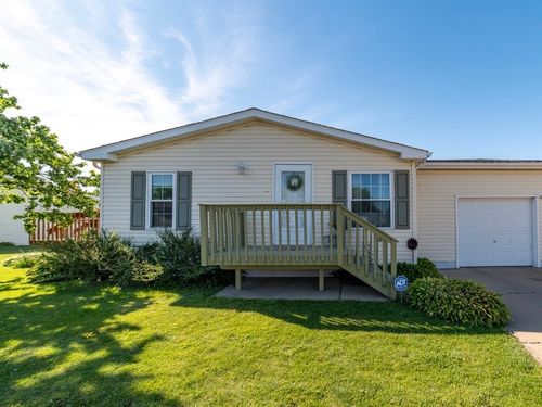 a-238 Meadowlark Ln, Sandwich, IL, 60548-9566 | Card Image