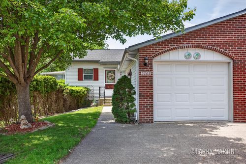 9-3288 Cambridge St, Grand Rapids, MI, 49512-2776 | Card Image