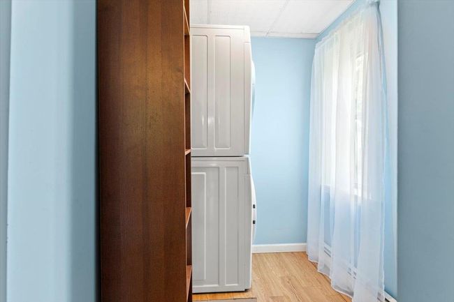 23 Church Ln, House other with 3 bedrooms, 2 bathrooms and null parking in Bennington VT | Image 13