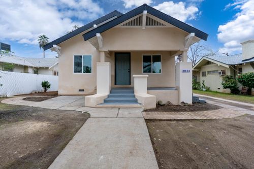 3844 E Balch Ave, Fresno, CA, 93702-2819 | Card Image
