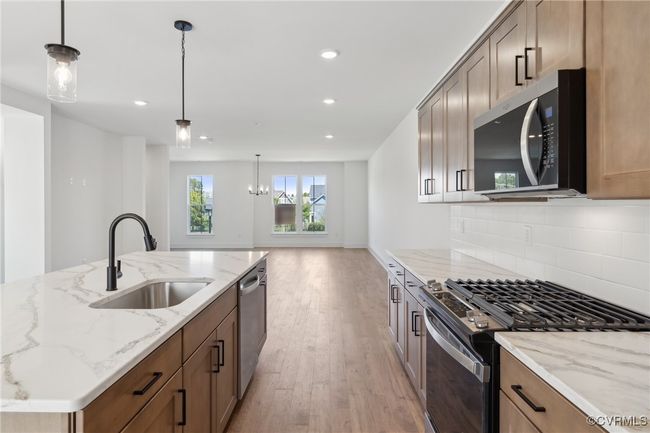 12149 Morning Walk, Townhouse with 3 bedrooms, 4 bathrooms and null parking in Henrico VA | Image 13
