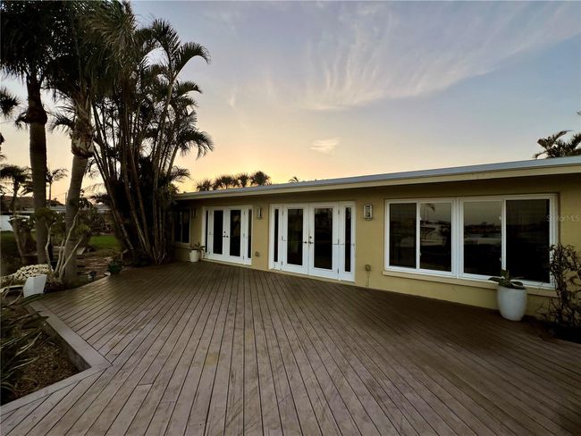 530 59 Th Ave, House other with 2 bedrooms, 2 bathrooms and null parking in ST PETE BEACH FL | Image 19