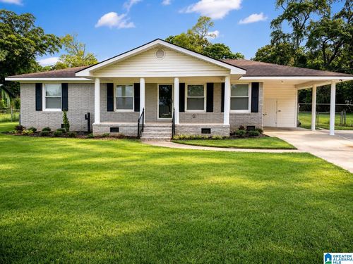 1008 26th Ave N, HUEYTOWN, AL, 35023-3624 | Card Image
