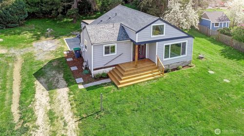 1320 Swantown Rd, Oak Harbor, WA, 98277-9152 | Card Image