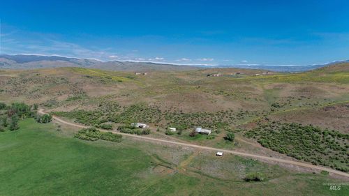 2168 Middle Fork Rd, Council, ID, 83612-5261 | Card Image