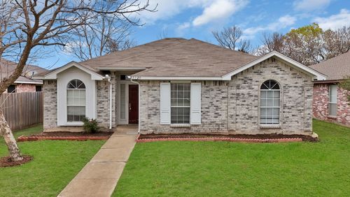 2820 Bent Brook Dr, Mesquite, TX, 75181-4007 | Card Image