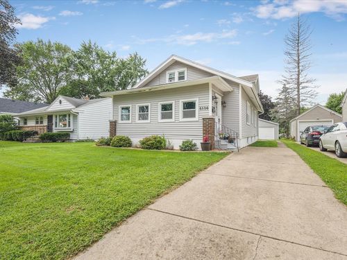 5136 Illinois St, Loves Park, IL, 61111-5050 | Card Image