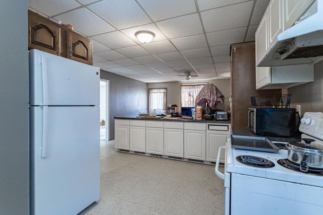 1322 W Main St, Home with 8 bedrooms, 4 bathrooms and null parking in Merrill WI | Image 40