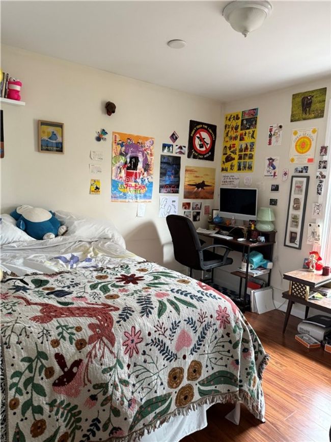 Bedroom South Front | Image 10