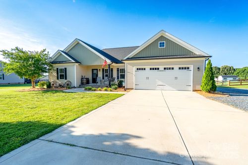 17438 Purser Dr, Locust, NC, 28097-8410 | Card Image