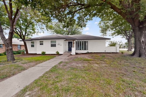 906 Pinedale Ln, Dallas, TX, 75241-1939 | Card Image