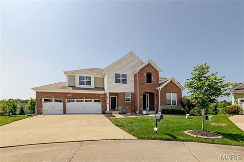 351 Oak Stand Ct, Chesterfield, MO, 63005-1310 | Card Image