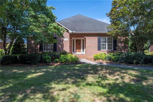 172 Bradford Place Ln, Lewisville, NC, 27023-8639 | Card Image