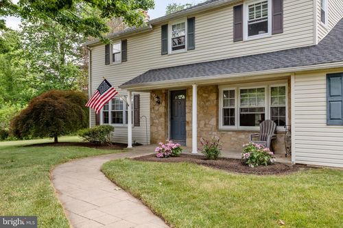 1545 Terrace Dr, MAPLE GLEN, PA, 19002-3034 | Card Image