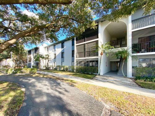 c2-1015 Green Pine Blvd, West Palm Beach, FL, 33409-7006 | Card Image