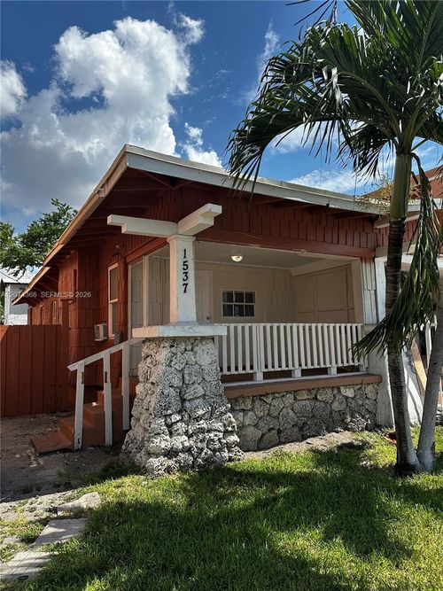 1537-1545 Nw 1st St, Miami, FL, 33125-5582 | Card Image