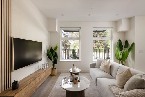 112-342 Mountain Highway, North Vancouver, BC, V7J | Card Image