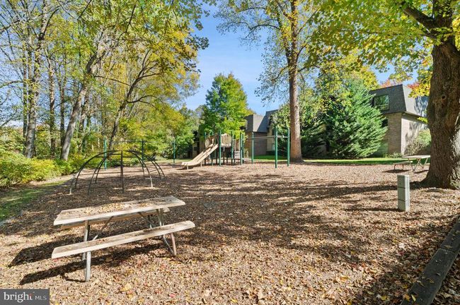 UNIT-2C - 11616 Vantage Hill Rd, Condo with 3 bedrooms, 2 bathrooms and null parking in RESTON VA | Image 23
