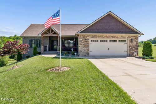 198 Manor Ln, Jonesborough, TN, 37659-4893 | Card Image