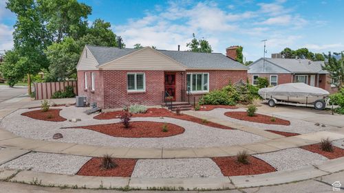 361 E Mcmillan Ln, Murray, UT, 84107-6574 | Card Image