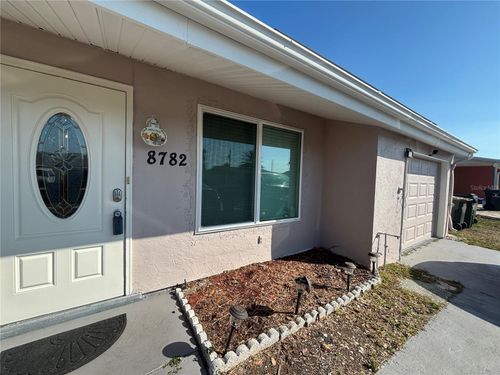 8782 La Boca Ave, NORTH PORT, FL, 34287-1671 | Card Image