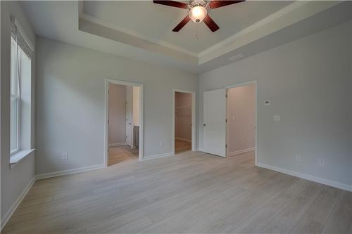 3008 Daybreak Ln, Newnan, GA, 30265-2815 | Card Image