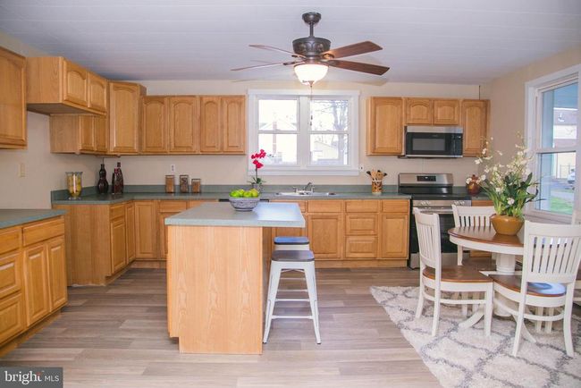 115 N Landis St, House other with 4 bedrooms, 2 bathrooms and null parking in HUMMELSTOWN PA | Image 16