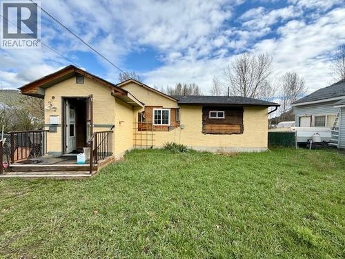 217 Bell St, Chase, BC, V0E1M1 | Card Image
