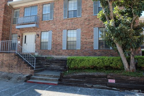 apt-806-5359 Fredericksburg Rd, San Antonio, TX, 78229-3549 | Card Image