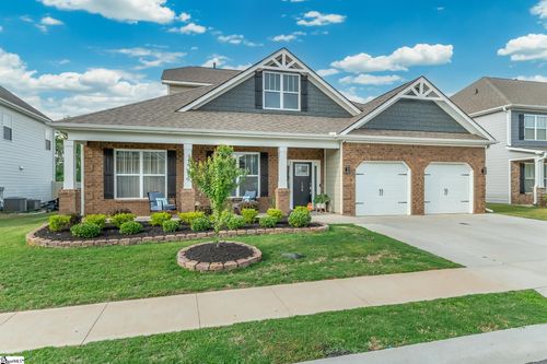 100 General Store Way, Greer, SC, 29650-2787 | Card Image