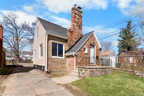 169 Dwight Ave, Pontiac, MI, 48341-1277 | Card Image