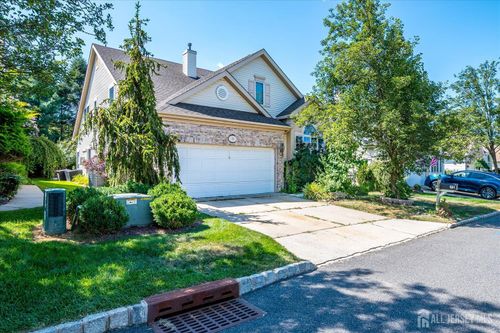 35 Sherwood Dr, Monroe, NJ, 08831-1975 | Card Image