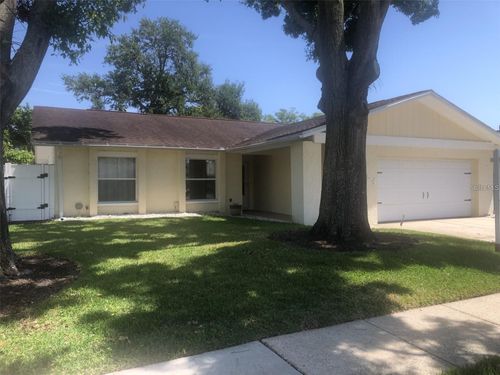 6854 Circlecreek Dr, PINELLAS PARK, FL, 33781-4803 | Card Image