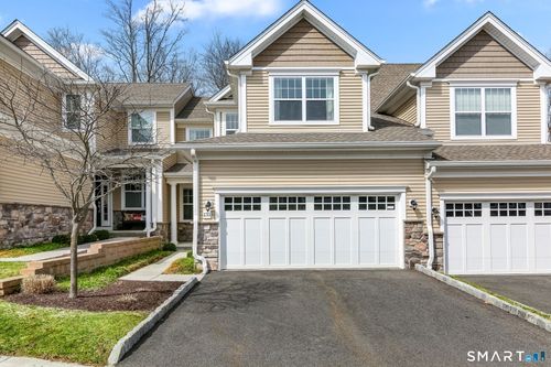 131-131 Winding Ridge Way, Danbury, CT, 06810-5264 | Card Image