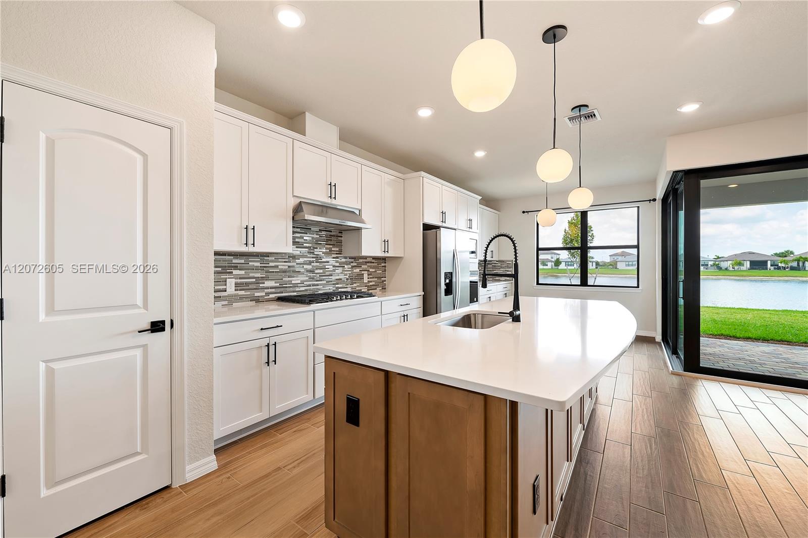 Residential Lease in Lake Worth 2