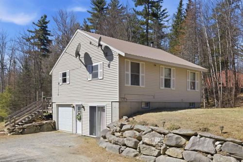 106 Anderson Rd, Newport, NH, 03773-7502 | Card Image