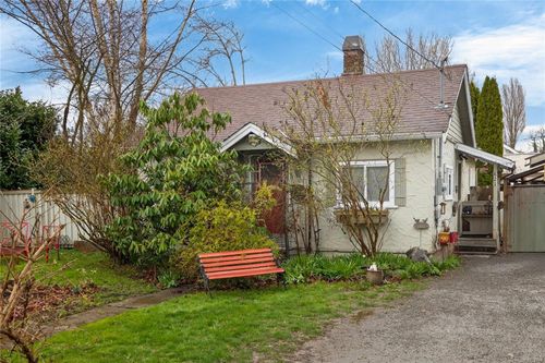 621 Coronation Ave, Duncan, BC, V9L2V1 | Card Image