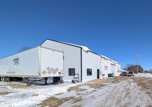 230 2nd Ave Se, Cresco, IA, 52136-1874 | Card Image