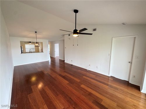 apt-201-1490 Churchill Cir, NAPLES, FL, 34116-6665 | Card Image