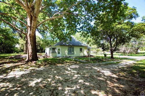 247 Se Croco Rd, Topeka, KS, 66607-2412 | Card Image