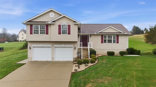 127 Alana Dr, Saxonburg, PA, 16056-8629 | Card Image