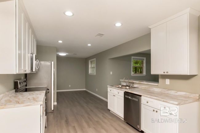 718 Cross St, House other with 3 bedrooms, 2 bathrooms and null parking in Saraland AL | Image 13