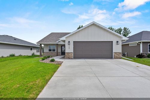 3-710 Tambour Court, LAWRENCE, WI, 54115 | Card Image