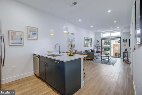 twenty-four-2310 4th St Ne, WASHINGTON, DC, 20002-1697 | Card Image