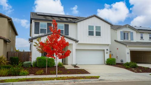 885 Osprey Dr, Lathrop, CA, 95330-8036 | Card Image