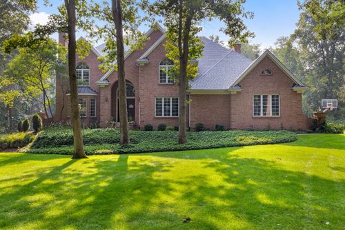 9132 Smokethorn Trl, Belvidere, IL, 61008-7118 | Card Image