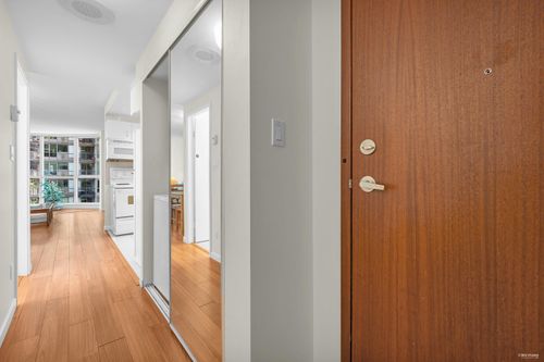 807-555 Jervis St, Vancouver, BC, V6E4N1 | Card Image