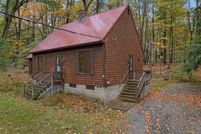 Welcome to 9 Stoneybrook Dr in Ogunquit Maine | Image 1